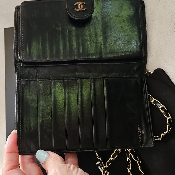 Authentic CHANEL Black Quilted crossbody with Gold Accents - Picture 6 of 16